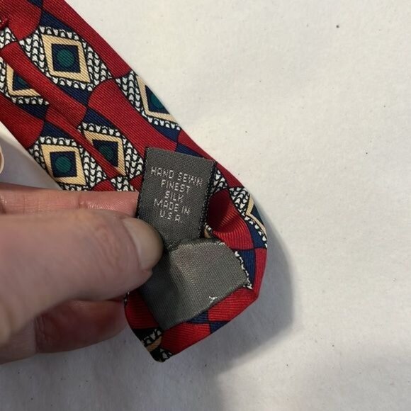 ROBERT TALBOTT RED SILK TIE - Picture 8 of 9